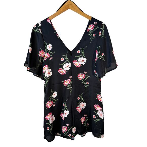Chelsea28 Women's Floral Print V Neck Short Sleeve Romper Black Red Size Small - Picture 4 of 16